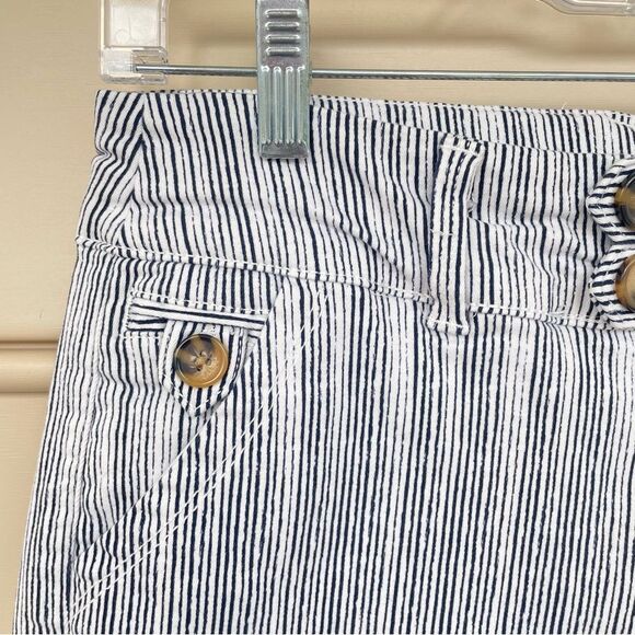 Westbound High Rise Fit The Marina Navy White Striped Casual Shorts Size 6 - Picture 3 of 9